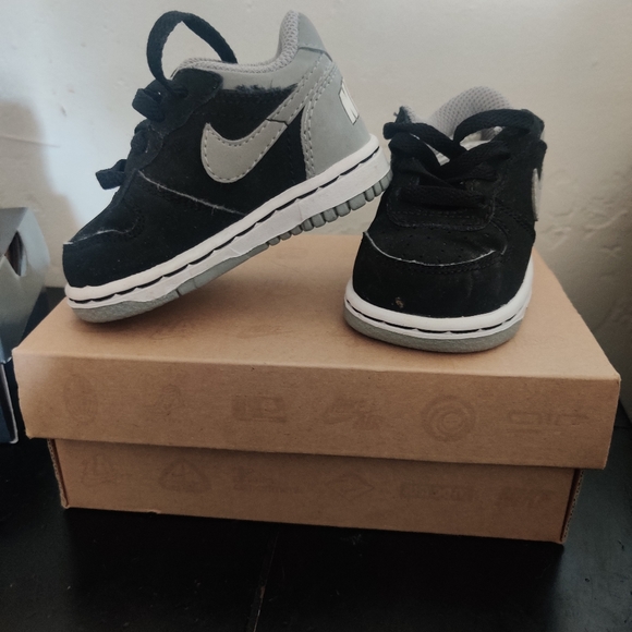 Baby boy shoes - Picture 3 of 3